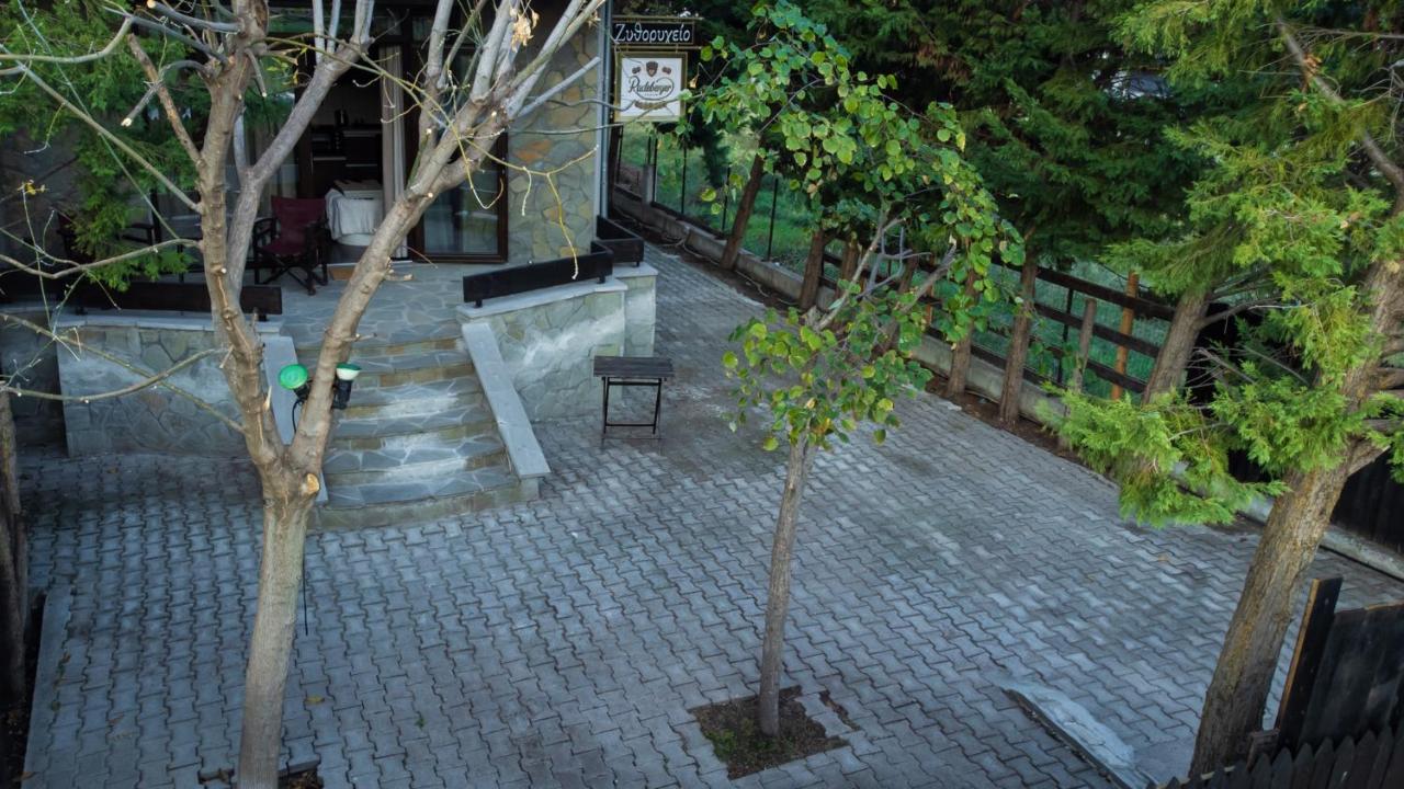 Apartamento Under The Rocks Kalambaka Exterior foto